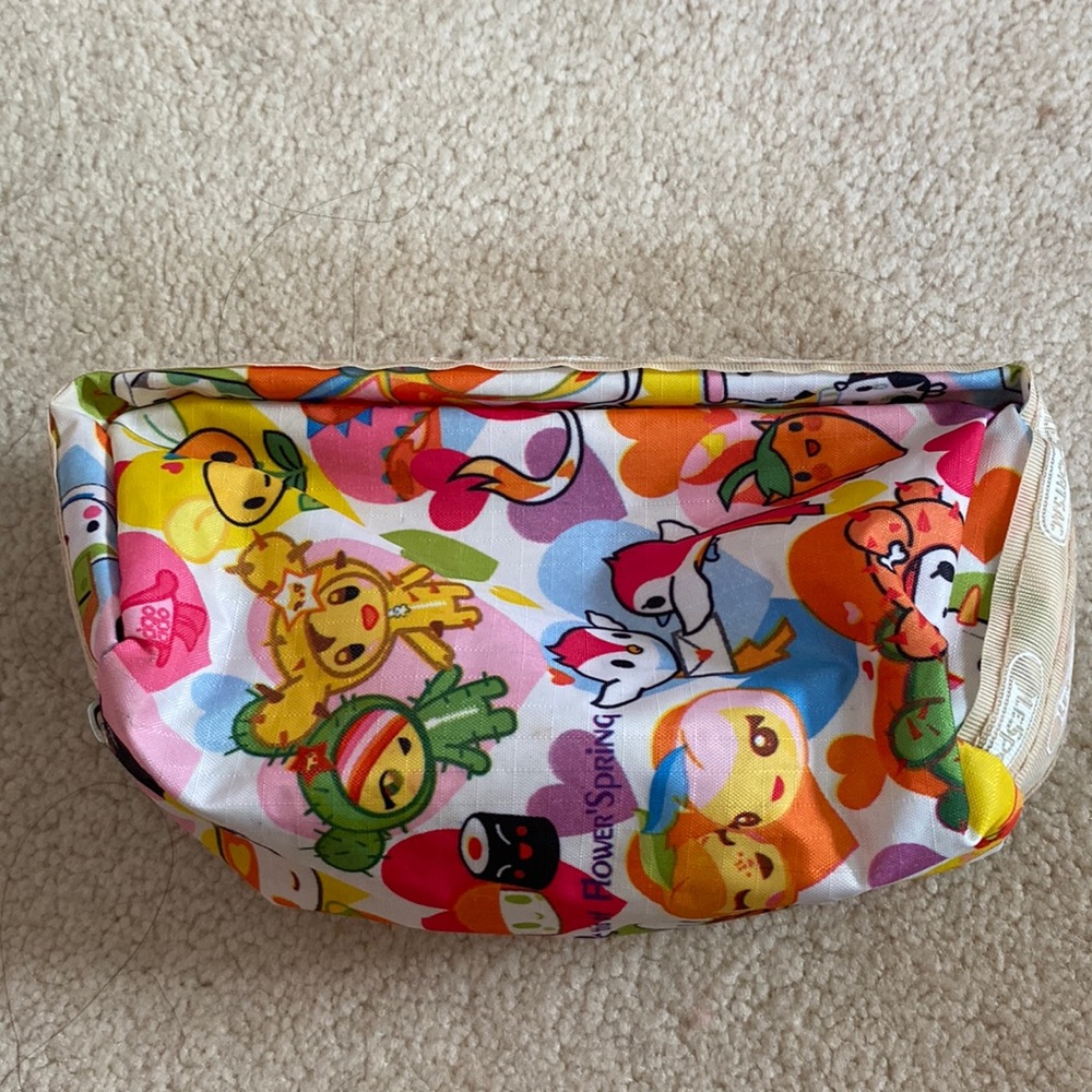Lesporte pouch